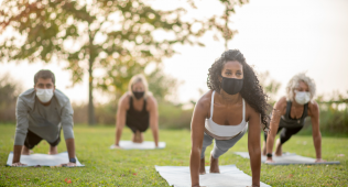 outdoor group fitness